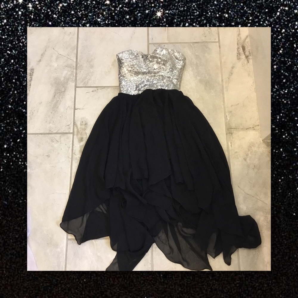 JUST IN🆕NWT B Darlin Silver/Black Hi/Lo Dress